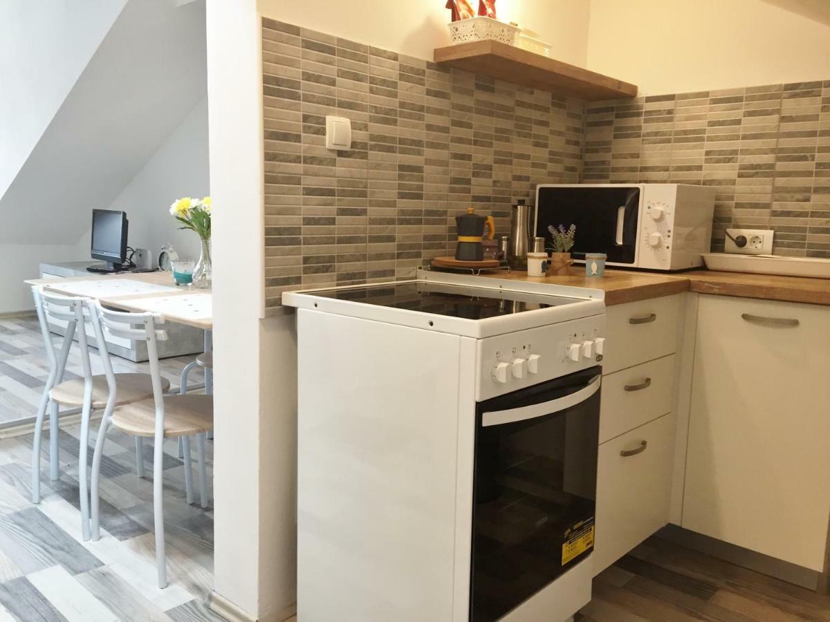 Charming Rijeka City Center Apartment Renee Exterior photo